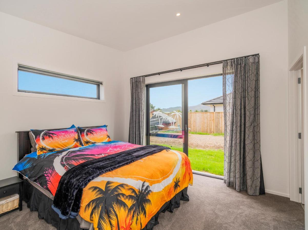 Sun And Sea Sanctuary - Whitianga Holiday Home מראה חיצוני תמונה